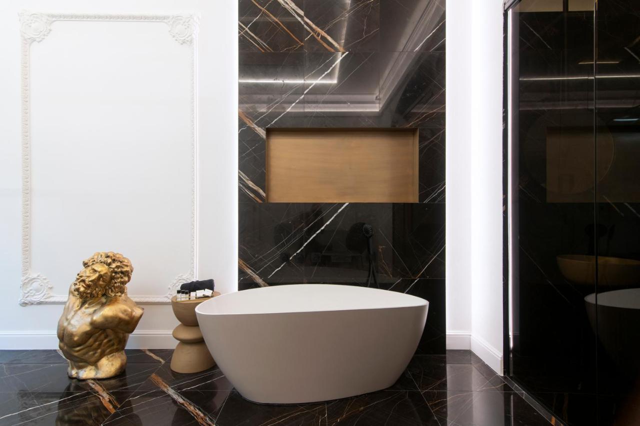 Apartment Antique Glam In Old Town *